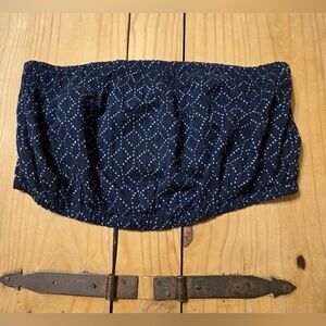 NWT- Universal Thread Dark Blue and White Patterned Strapless Crop Top